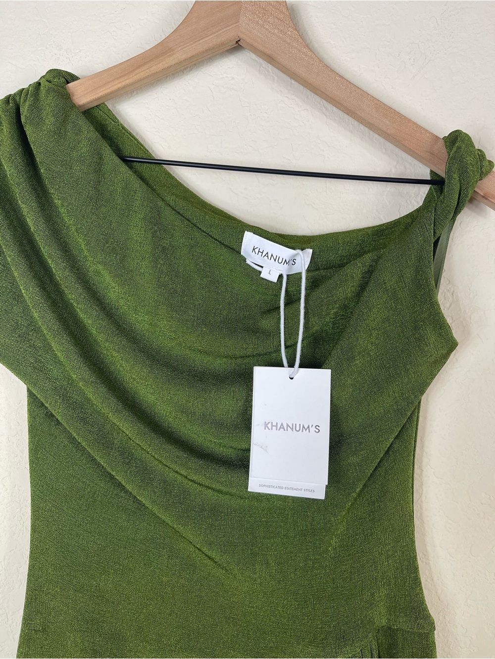 Khanums Slinky Off The Shoulder Maxi Dress in Khaki Size Large NWT - Picture 10 of 11